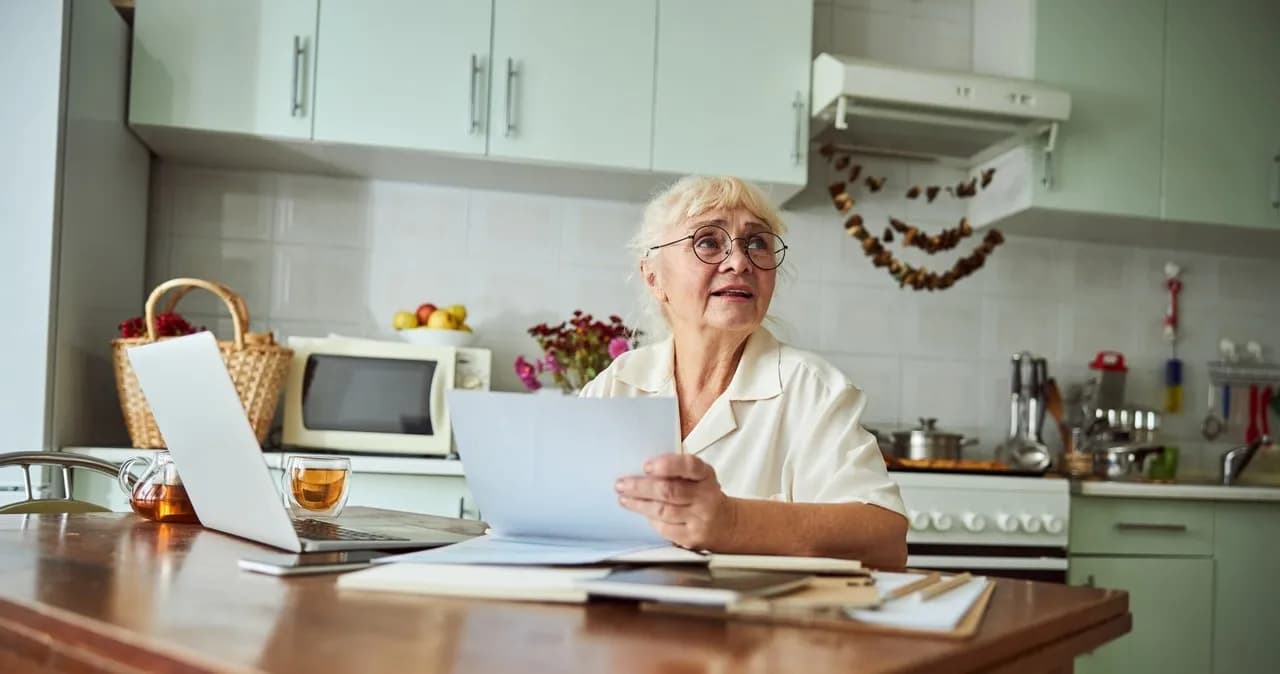 Emerytura po 35 latach pracy: Ile wyniesie? Kalkulator i przykłady Emerytura po 35 latach pracy: Ile wyniesie? Kalkulator i przykłady