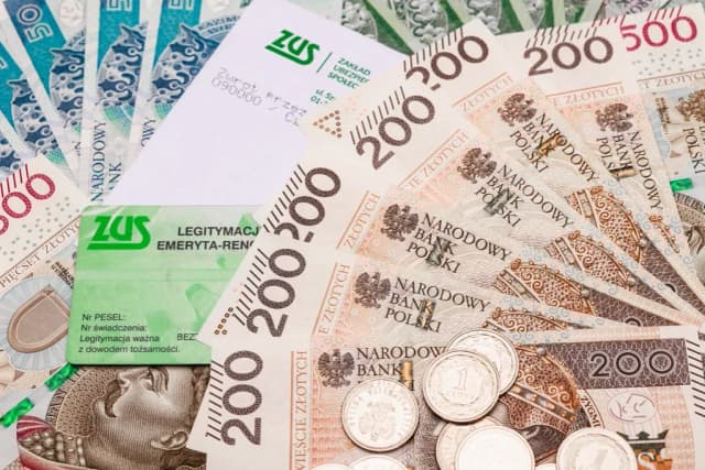 Urlop macierzyński a staż pracy do emerytury - ważne informacje Urlop macierzyński a staż pracy do emerytury - ważne informacje